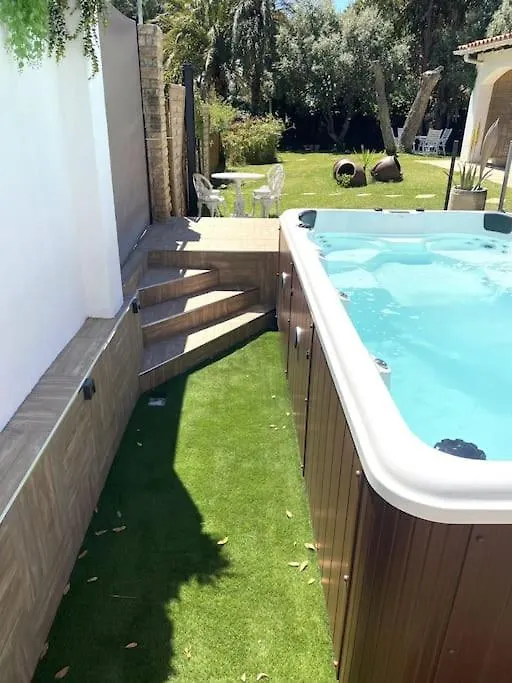 Loft El Ranch Playa A 10 Minutos Andando Con Jacuzzi Xxl Y Jardin Privado Villa Calafell