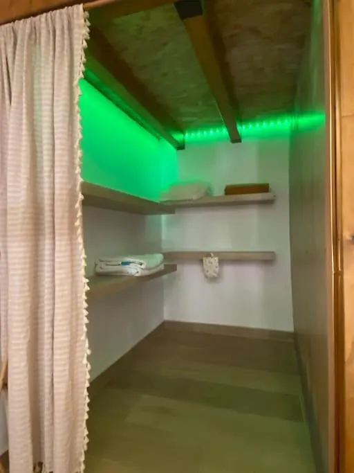 Loft El Ranch Playa A 10 Minutos Andando Con Jacuzzi Xxl Y Jardin Privado Villa Calafell Holiday home