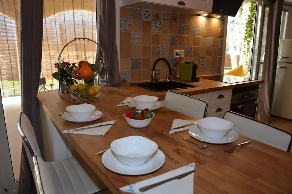 Loft El Ranch Playa A 10 Minutos Andando Con Jacuzzi Xxl Y Jardin Privado Villa Calafell Spain
